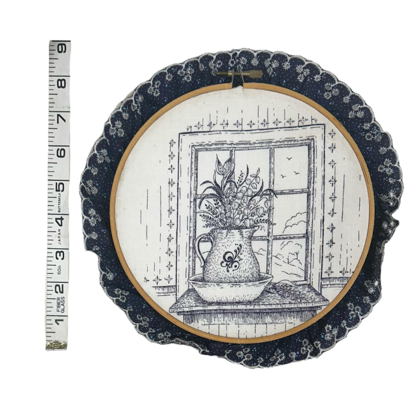 Line Art With Lace Embroidery Hoop