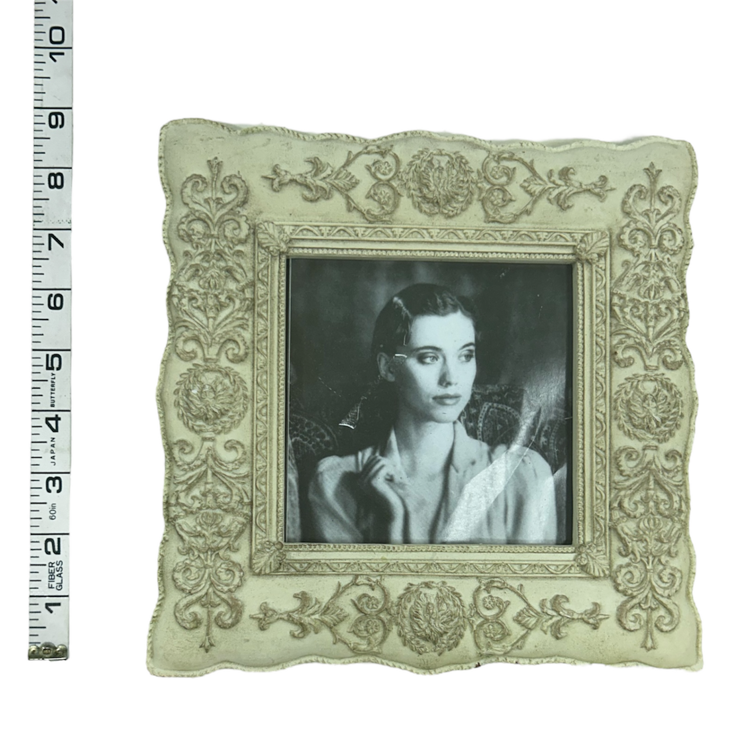 Square Detailed Frame
