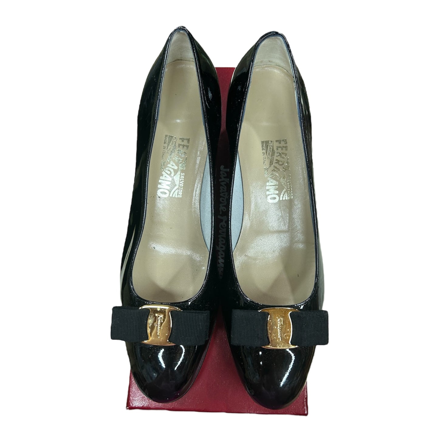 1980s Salvatore Ferragamo Black Patent Leather Gold Bow Pumps W 10